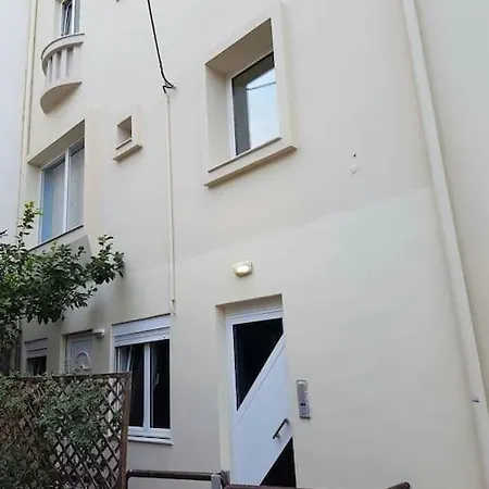 Modern 40 Sq.m. Near Town Center. *